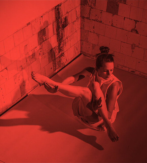 Eliška Brtnická<br/>Mezihra/Meziprostory<br/>Black Rain